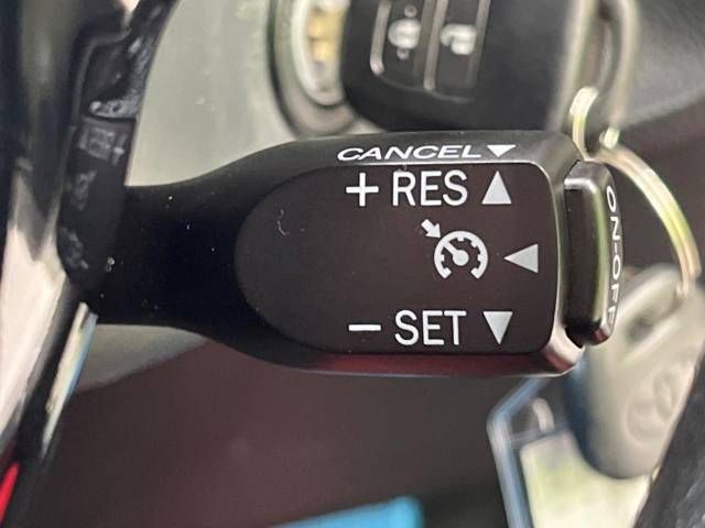 Toyota VITZ HYBRID 2018-02 13458-5