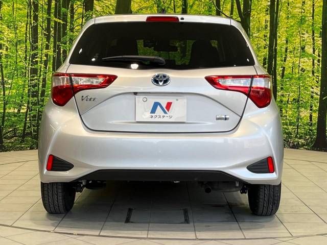 Toyota VITZ HYBRID 2018-02 13458-15