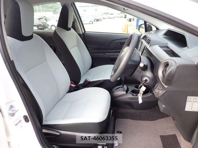 Toyota AQUA 2017-03 314264-16