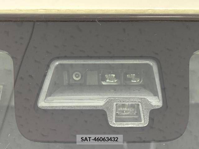 Suzuki SPACIA 2020-02 338684-3