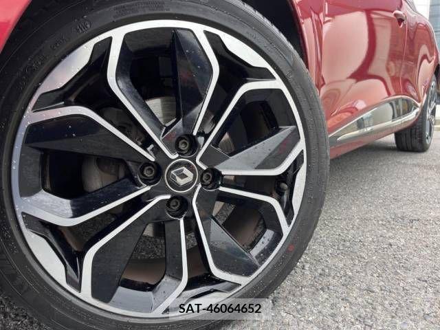 Renault LUTECIA 2017-06 375970-14
