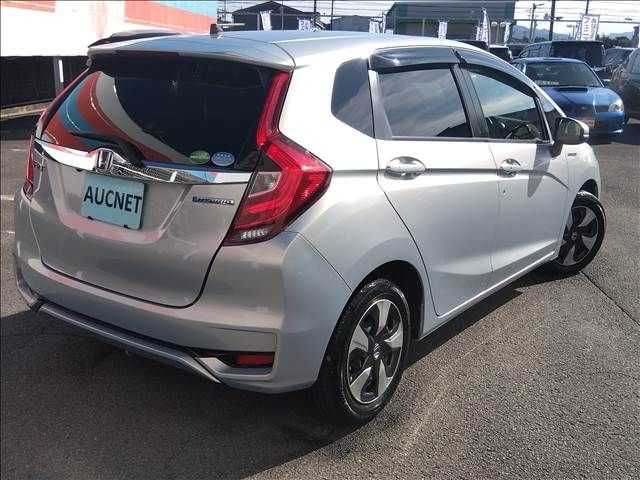 Honda FIT HYBRID 2018-09 5766-3