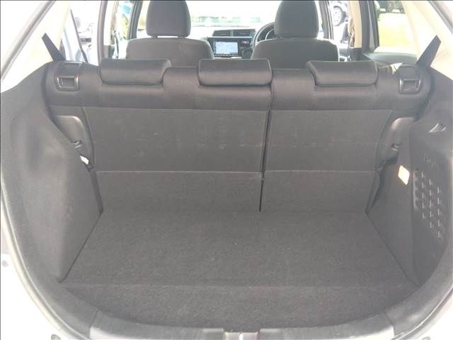 Honda FIT HYBRID 2018-09 5766-8