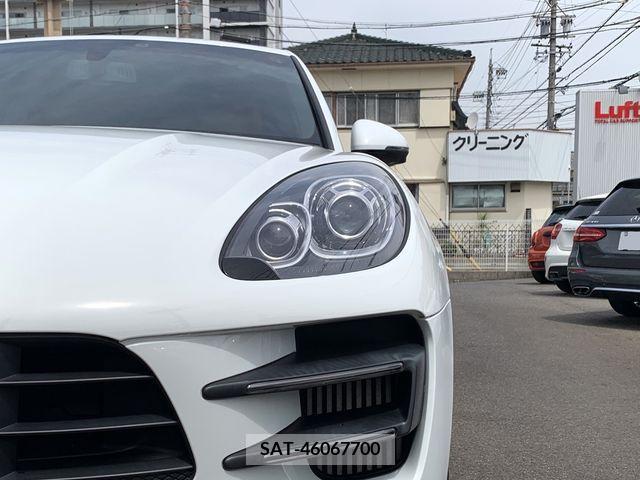 Porsche MACAN 2015-08 281528-4