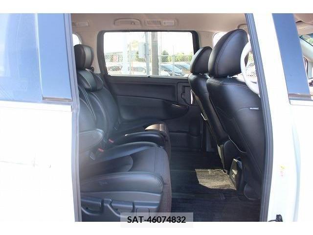 Nissan ELGRAND 2014-03 316279-14
