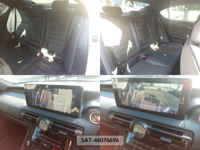 Lexus IS 2023-01 300102-2