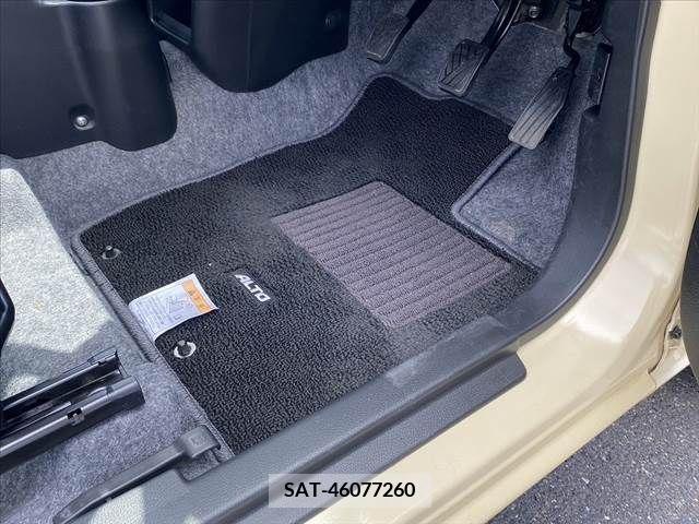 Suzuki ALTO 2018-01 351839-27