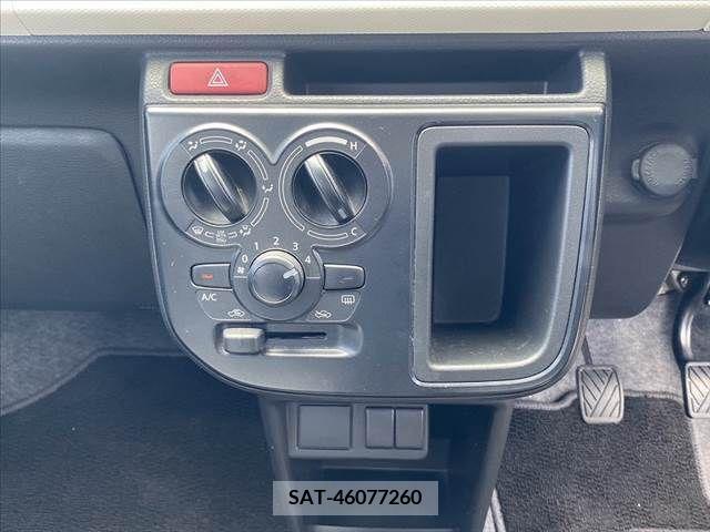 Suzuki ALTO 2018-01 351839-18