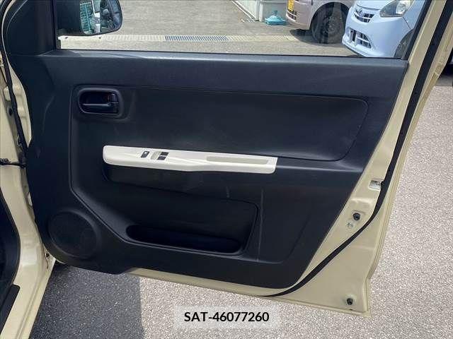 Suzuki ALTO 2018-01 351839-26