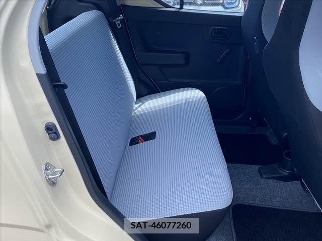 Suzuki ALTO 2018-01 351839-17