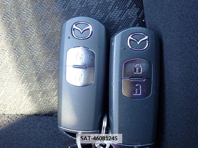 Mazda DEMIO 2019-06 380059-27