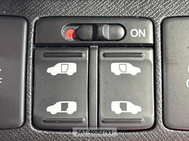 Honda STEP WGN 2013-05 286130-6
