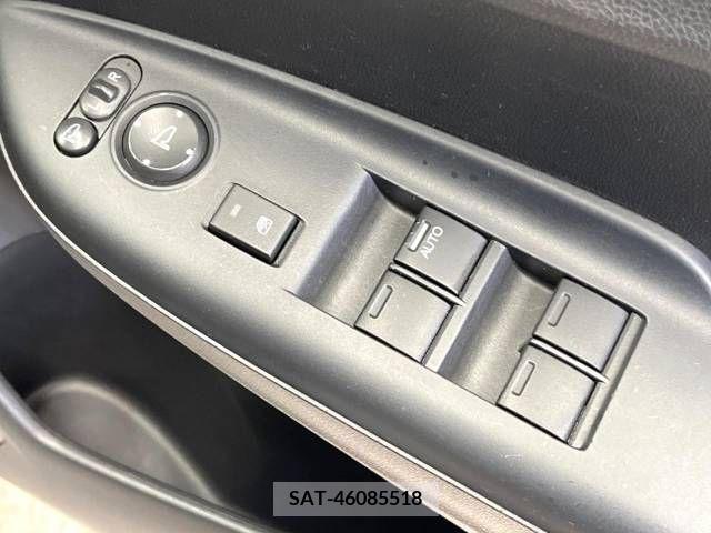 Honda FIT 2014-12 303807-6