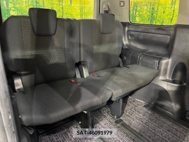 Toyota VOXY 2014-07 321402-10