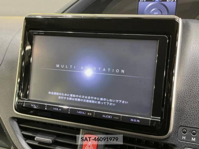 Toyota VOXY 2014-07 321402-2