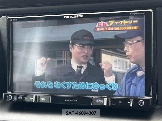 Toyota NOAH 2019-02 242896-3