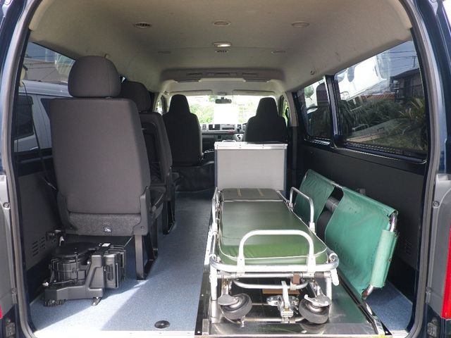 Toyota HIACE WAGON 2012-08 6145-5