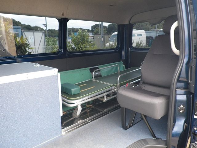 Toyota HIACE WAGON 2012-08 6145-7