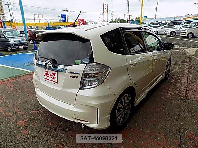 Honda FIT HYBRID 2012-07 269602-2