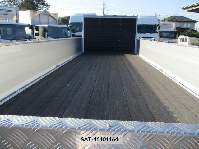 Hino RANGER 2023-03 203203-6