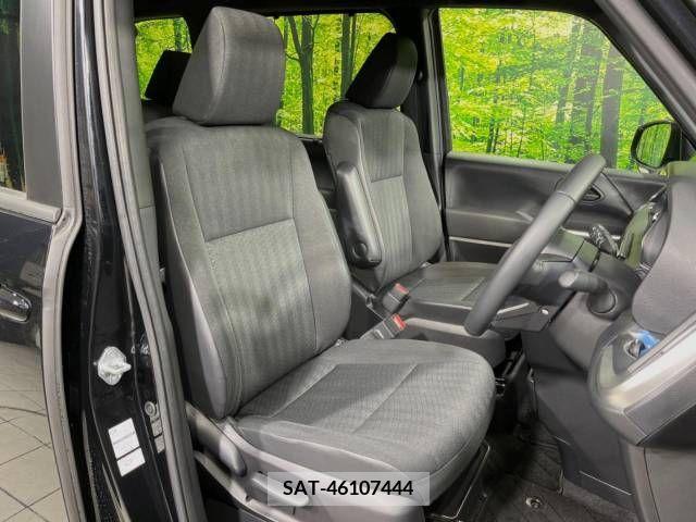 Toyota VOXY 2023-04 206904-8