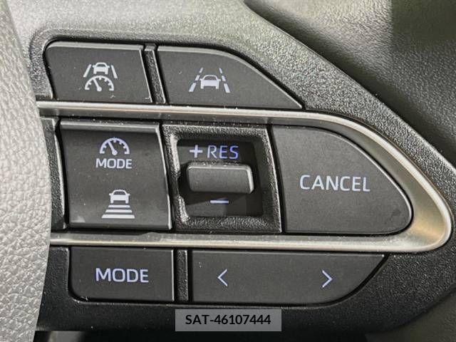 Toyota VOXY 2023-04 206904-5