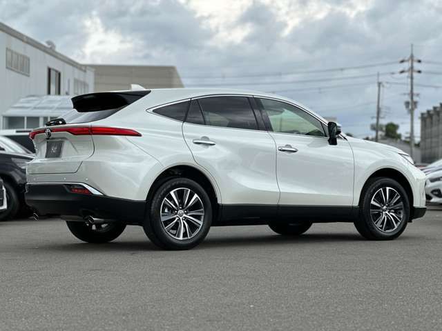 Toyota HARRIER 2022-09 13618-28