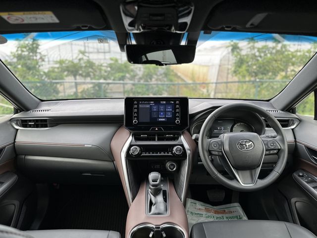 Toyota HARRIER 2022-09 13618-1