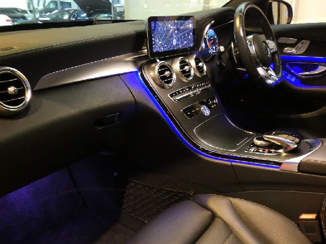Amg C-CLASS 2019-07 13856-1