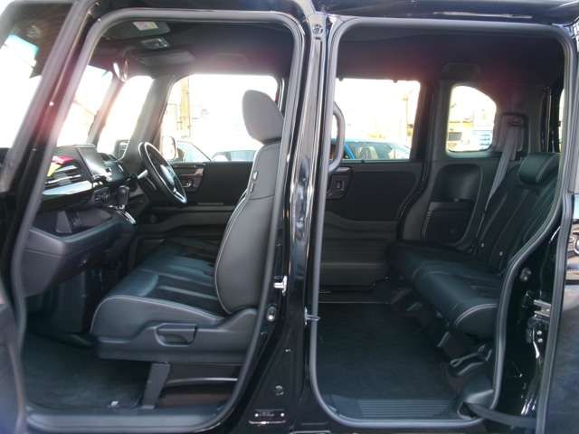 Honda N BOX CUSTOM 2020-02 14866-8