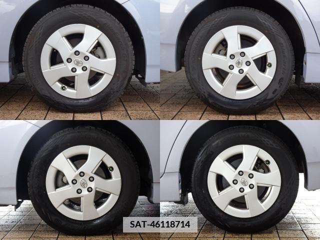Toyota PRIUS 2010-02 381466-5
