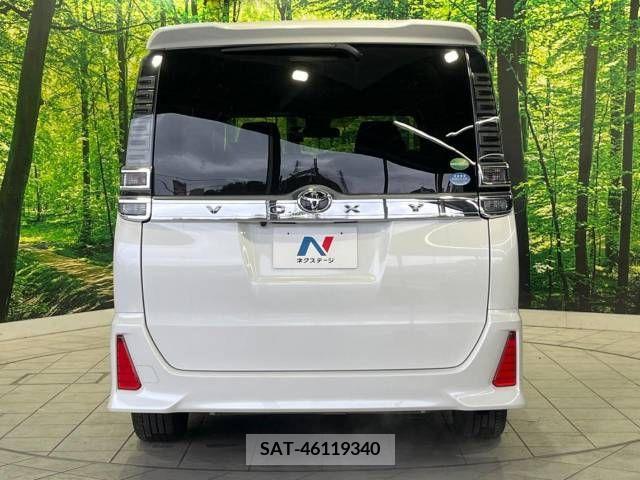 Toyota VOXY 2018-10 216460-16