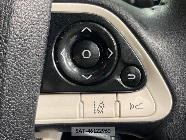 Toyota PRIUS 2017-04 219871-4