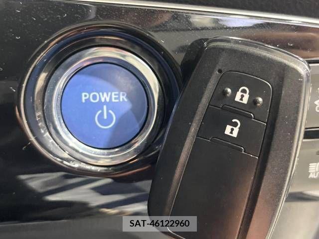 Toyota PRIUS 2017-04 219871-7