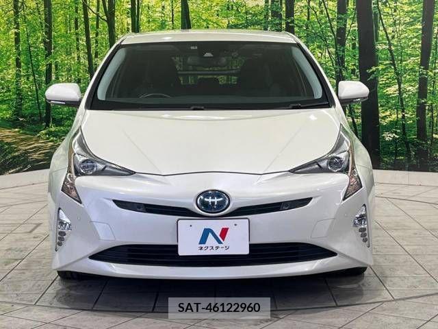 Toyota PRIUS 2017-04 219871-14