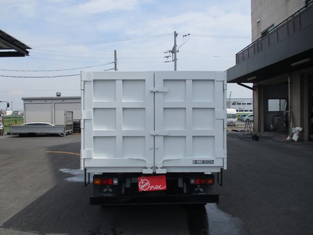 Mitsubishi CANTER 2014-02 4818-12