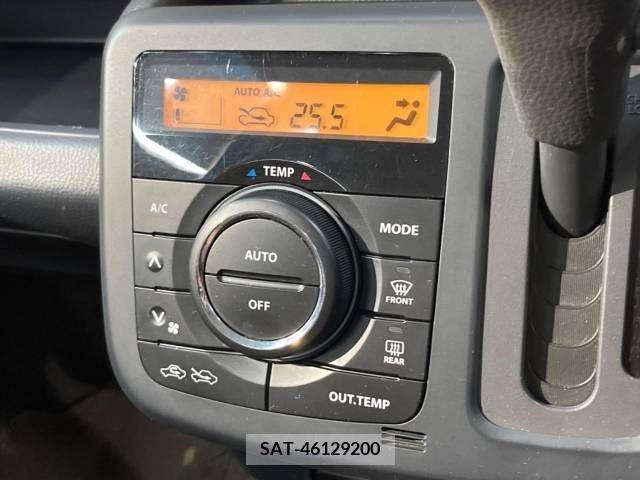 Nissan MOCO 2012-01 364057-4