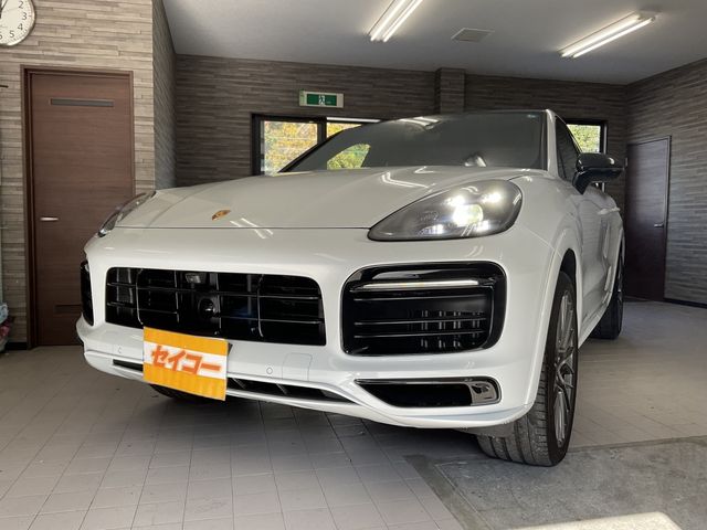 Porsche CAYENNE 2020-12 27974-20