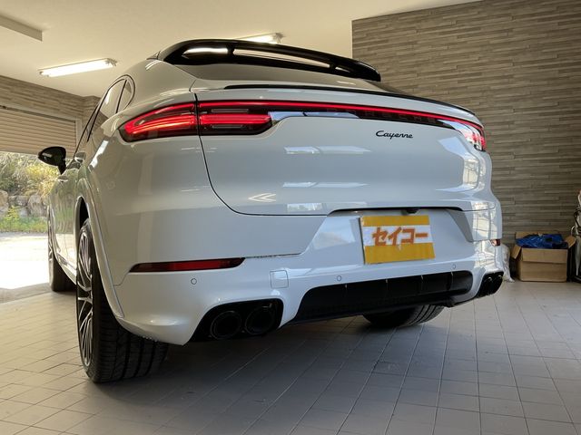 Porsche CAYENNE 2020-12 27974-21