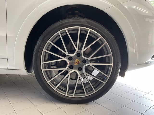 Porsche CAYENNE 2020-12 27974-29