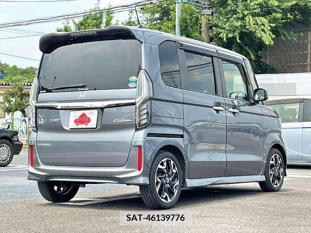 Honda N BOX CUSTOM 2018-04 340564-2