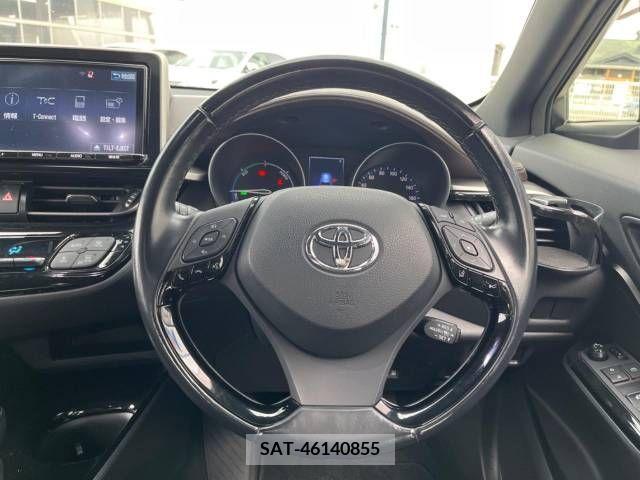 Toyota C-HR 2018-02 264131-11