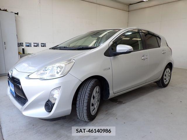 Toyota AQUA 2017-03 292280-5