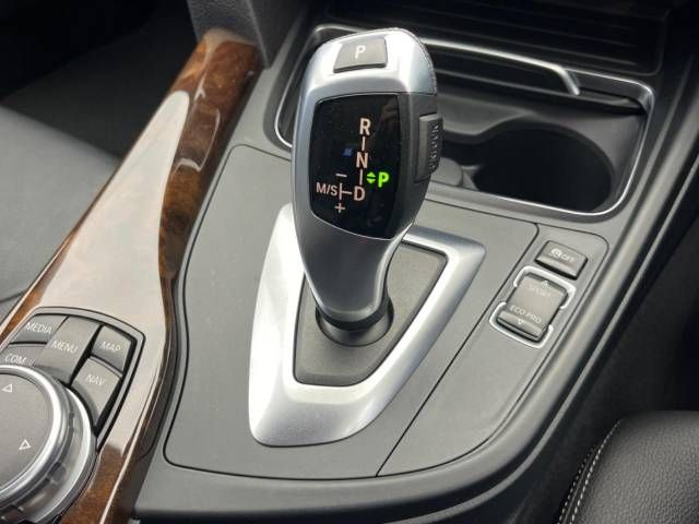 Bmw 3 SERIES 2016-10 14445-11