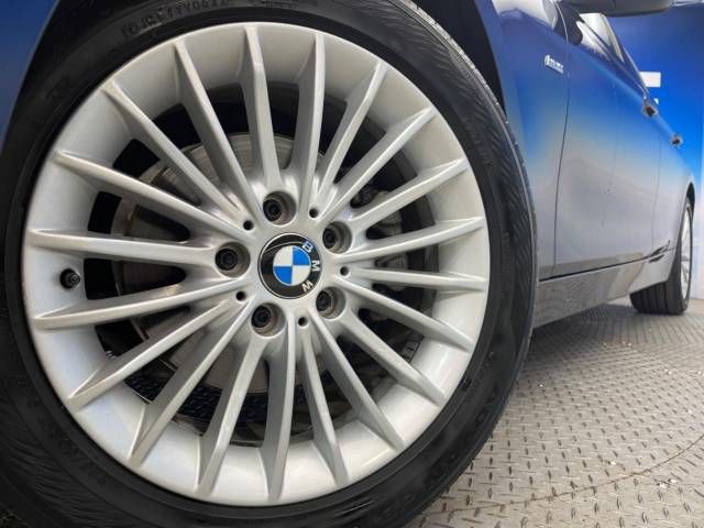 Bmw 3 SERIES 2016-10 14445-14