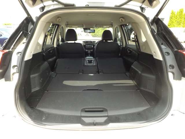 Nissan X-TRAIL 2019-02 180704-18