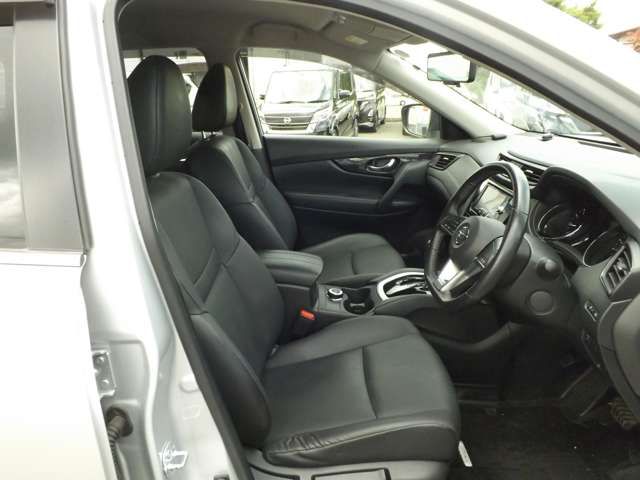 Nissan X-TRAIL 2019-02 180704-13