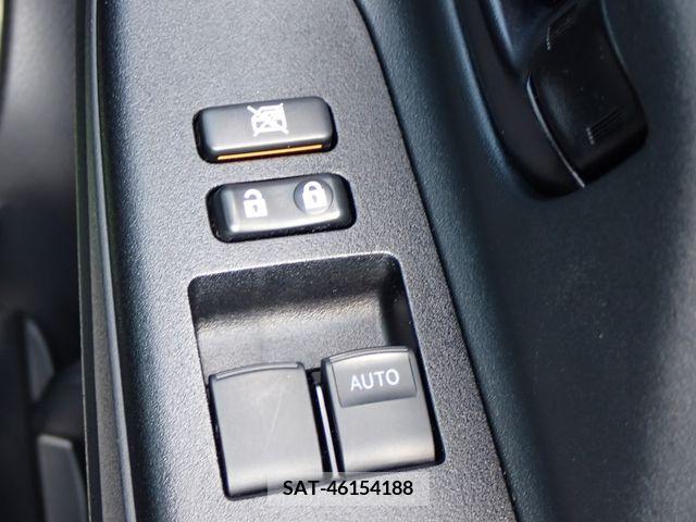 Toyota VITZ 2018-04 327884-8