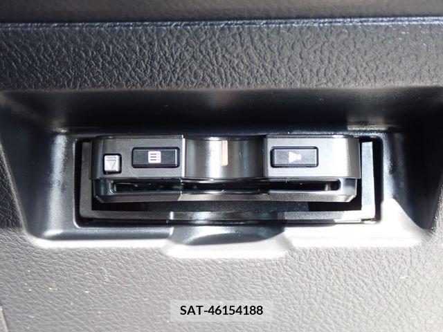 Toyota VITZ 2018-04 327884-7