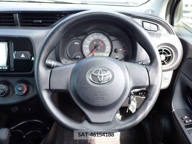 Toyota VITZ 2018-04 327884-13